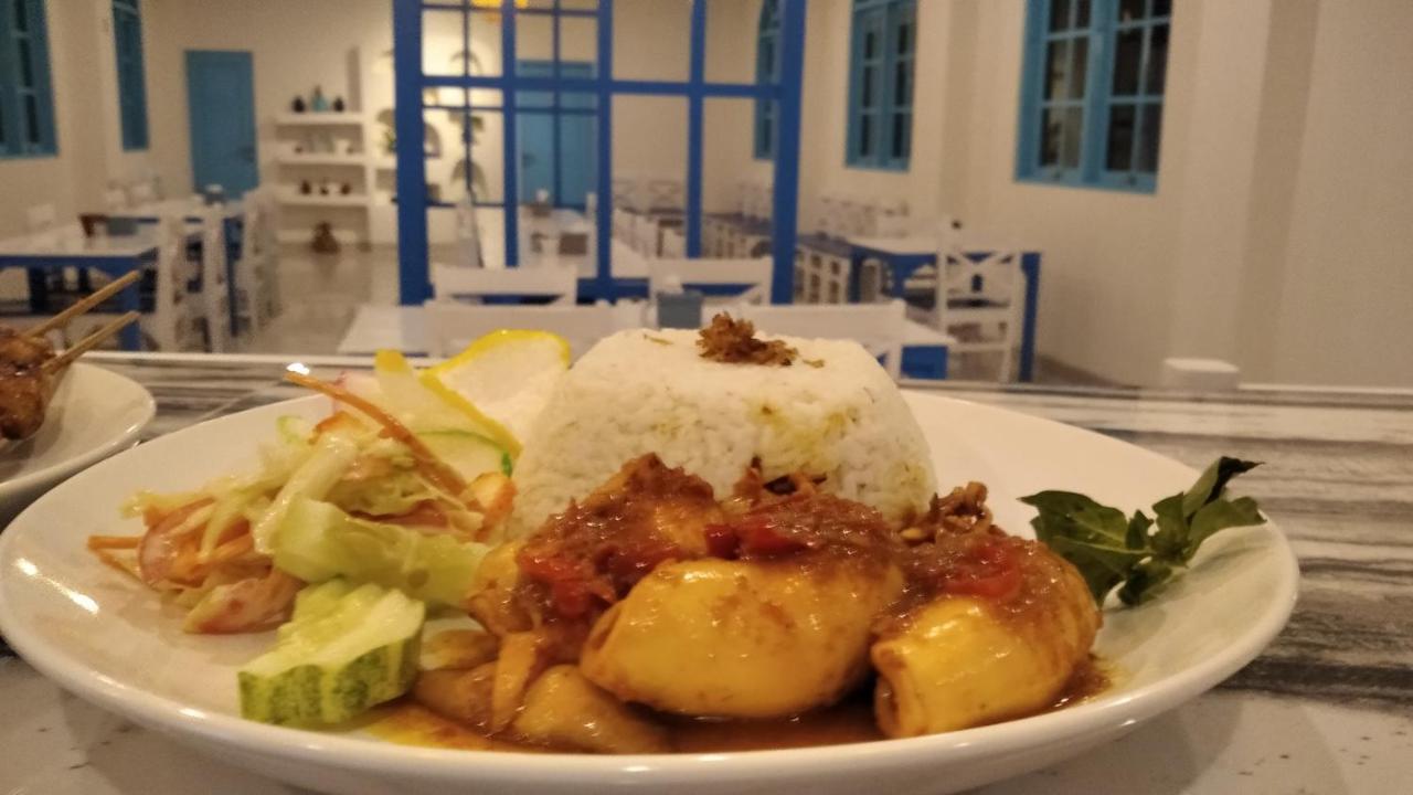 Anjo Maumere Hotel & Restaurant Ngoại thất bức ảnh