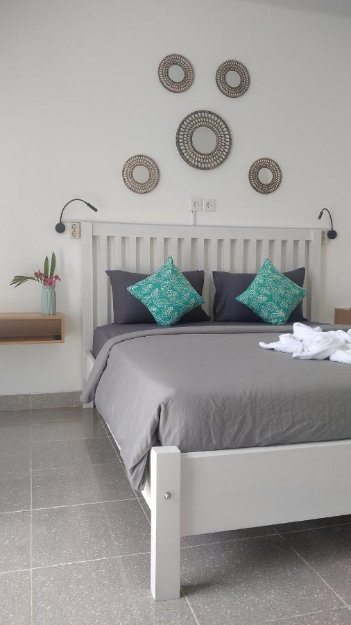 Anjo Maumere Hotel & Restaurant Ngoại thất bức ảnh
