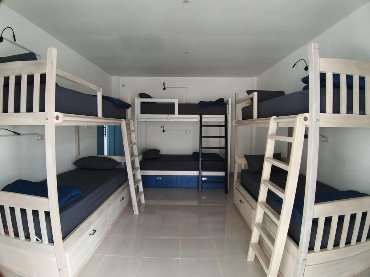 Anjo Maumere Hotel & Restaurant Ngoại thất bức ảnh