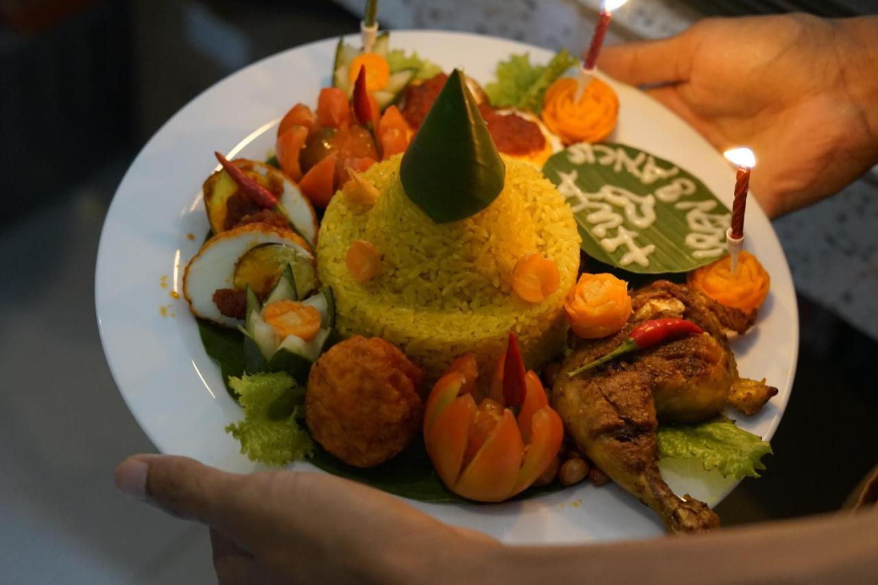 Anjo Maumere Hotel & Restaurant Ngoại thất bức ảnh
