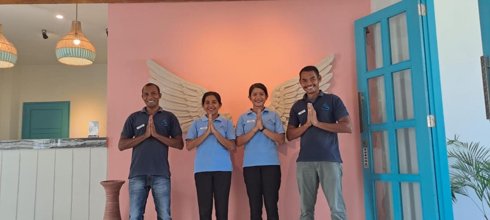 Anjo Maumere Hotel & Restaurant Ngoại thất bức ảnh